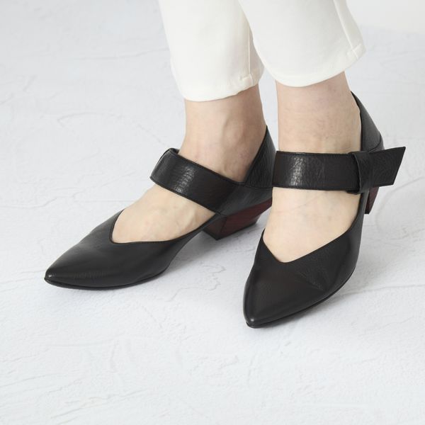 RABOKIGOSHI works/2WAYベルトパンプス -格好良さと履きやすさを備えた